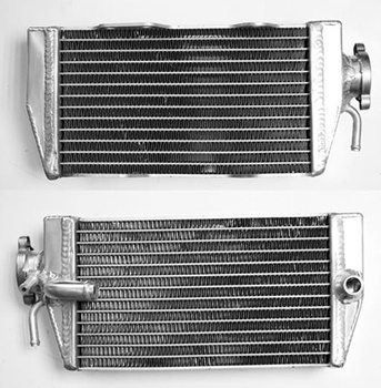 PSYCHIC CHŁODNICA HONDA CRF 450R '02-04 WZMOCNIONA O ZWIĘKSZONEJ POJEMNOŚCI PRAWA (SZT.) (Z KORKIEM)