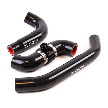 X-GRIP SILIKONOWE WĘŻE/PRZEWODY CHŁODNICY KTM 250-300,EXC TBI,XC-W TBI '24-, SX,XC '23-, HUSQVARNA 250-300,TE '24-, TC,TX,23-, GASGAS 250-300,EC,MC,EX '24- KOLOR CZARNY