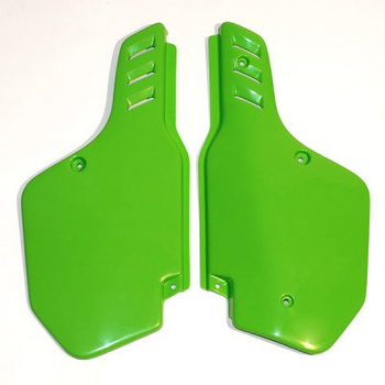 UFO BOCZKI TYLNE KAWASAKI KX 125/250 '88-'89, KX 500 '88-'02 KDX 200 '90-'94 KOLOR ZIELONY
