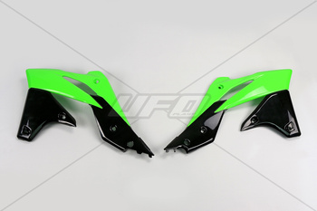 UFO OSŁONY CHŁODNICY KAWASAKI KXF 250 '13-'16 KOLOR OEM (ZIELONY/CZARNY)