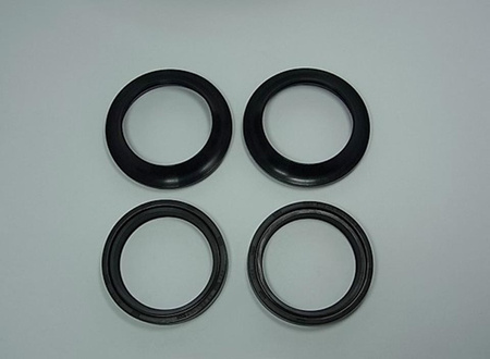TOURMAX USZCZELNIACZE PRZEDNIEGO ZAWIESZENIA OLEJOWE I PYŁOWE (KOMPLET) (46X58X10,5) KAWASAKI ZX6/9R, SUZUKI GSX1400 02-07, SV1000 03-05, VZR1800 06-14 (ARI108)(ARI088) (MADE IN JAPAN)