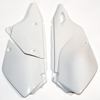 UFO BOCZKI TYLNE SUZUKI DRZ 400E '00-'21 KOLOR BIAŁY