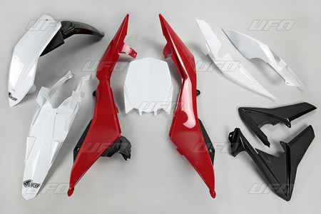 UFO KOMPLET PLASTIKÓW HUSQVARNA TC 499 4T '11-'13 KOLOR OEM (BIAŁY/CZERWONY/CZARNY) (HU612E999)