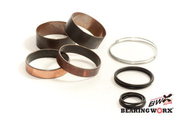 BEARING WORX ZESTAW TULEJEK (PANEWEK) ZAWIESZENIA PRZEDNIEGO KTM SXF/XCF '15-'16 (38-6122)