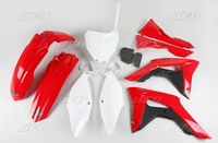 UFO KOMPLET PLASTIKÓW HONDA CRF 250R '18-'21, CRF 450R '17-'20 Z OSŁONAMI FILTRA POWIETRZA KOLOR OEM (CZERWONY/BIAŁY) (HO123E999)