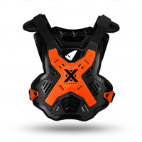 UFO 2024/09 OSŁONA KLATKI PIERSIOWEJ X-CONCEPT KOLOR CZARNY / POMARAŃCZOWY FLUO ROZMIAR UNI (CE LEVEL 2) - ZASTĘPUJE PT02272FFL - KOLEKCJA 2024