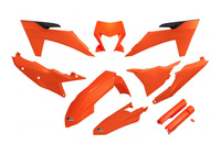 UFO KOMPLET PLASTIKÓW (FULL KIT) Z OSŁONAMI TELESKOPÓW (AMORTYZATORÓW) KTM EXC 150 / 250 / 300 TBI '24, EXC-F 250 / 350 / 450 / 500 '24 KOLOR POMARAŃCZOWY