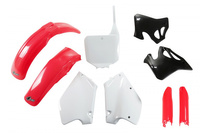 UFO KOMPLET PLASTIKÓW (FULL KIT) Z OSŁONAMI TELESKOPÓW (AMORTYZATORÓW) HONDA CR 125 '95-'97, CR 250 '95-'96 KOLOR OEM (CZERWONY/BIAŁY/CZARNY) (HO095E999)