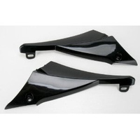 UFO ŁĄCZNIK OSŁON CHŁODNICY YAMAHA YZF 450 '10-13 KOLOR CZARNY - WYCOFANE Z OFERTY - WYPRZEDAŻ