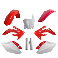 POLISPORT KOMPLET PLASTIKÓW (FULL KIT) HONDA CRF 250R '08 W ZESTAWIE TABLICA PRZEDNIA (8657500001) I OSŁONY AMORTYZARORÓW (8351700001) KOLOR CZERWONO BIAŁY OEM